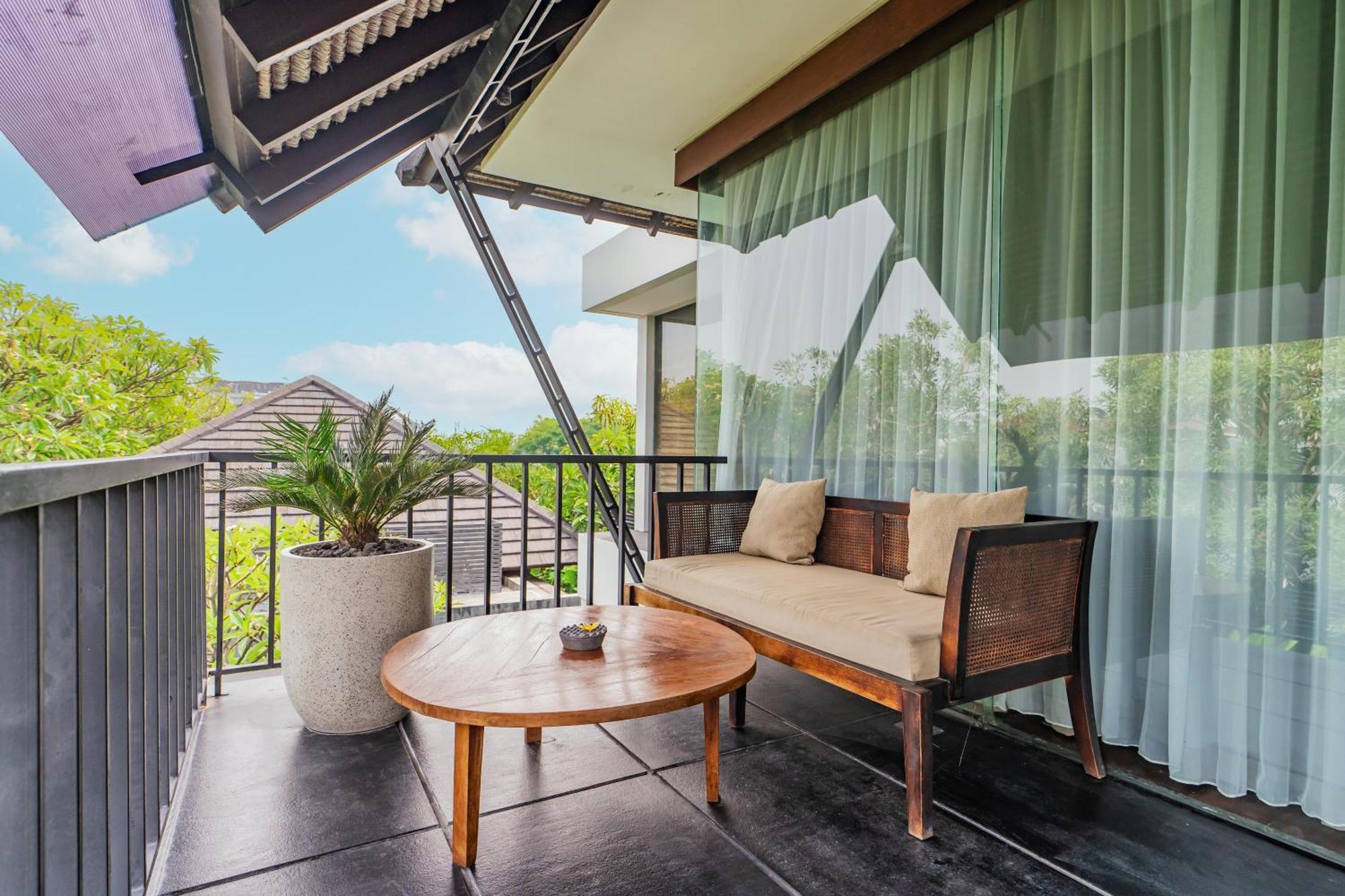 Javana Royal Villas Seminyak  Exterior photo