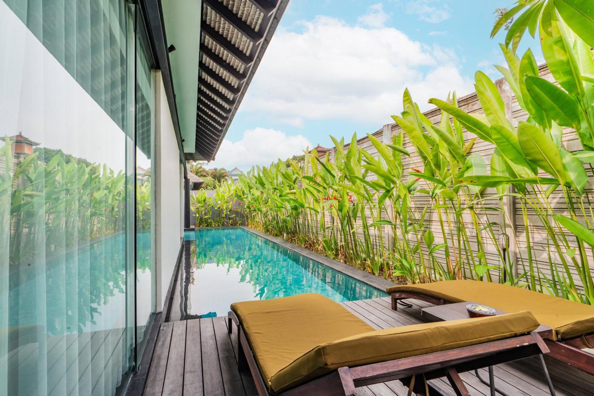 Javana Royal Villas Seminyak  Exterior photo