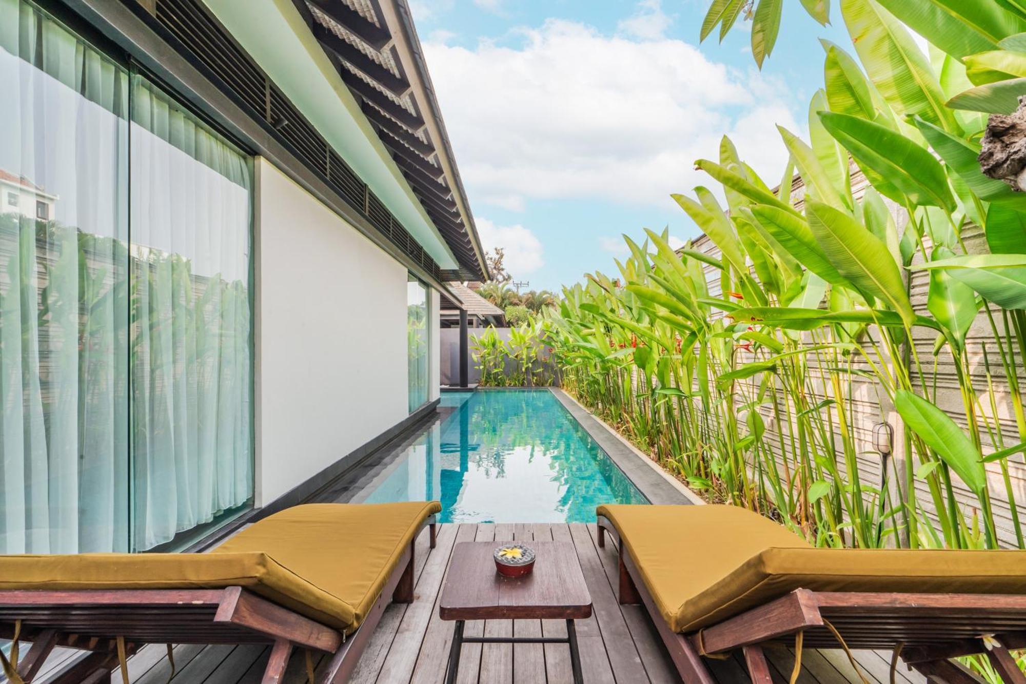 Javana Royal Villas Seminyak  Exterior photo