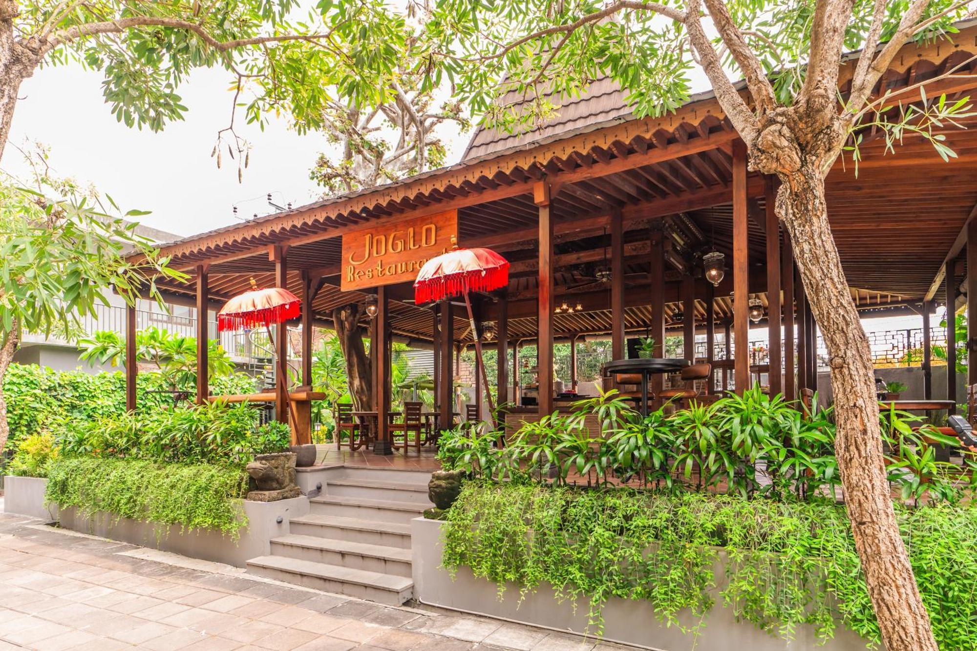 Javana Royal Villas Seminyak  Exterior photo