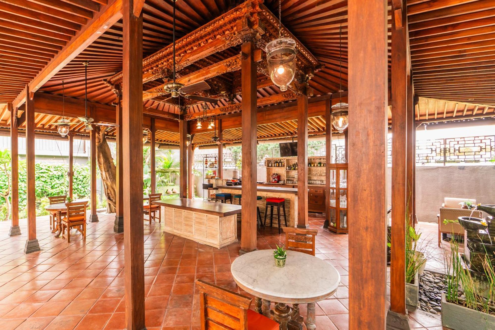 Javana Royal Villas Seminyak  Exterior photo
