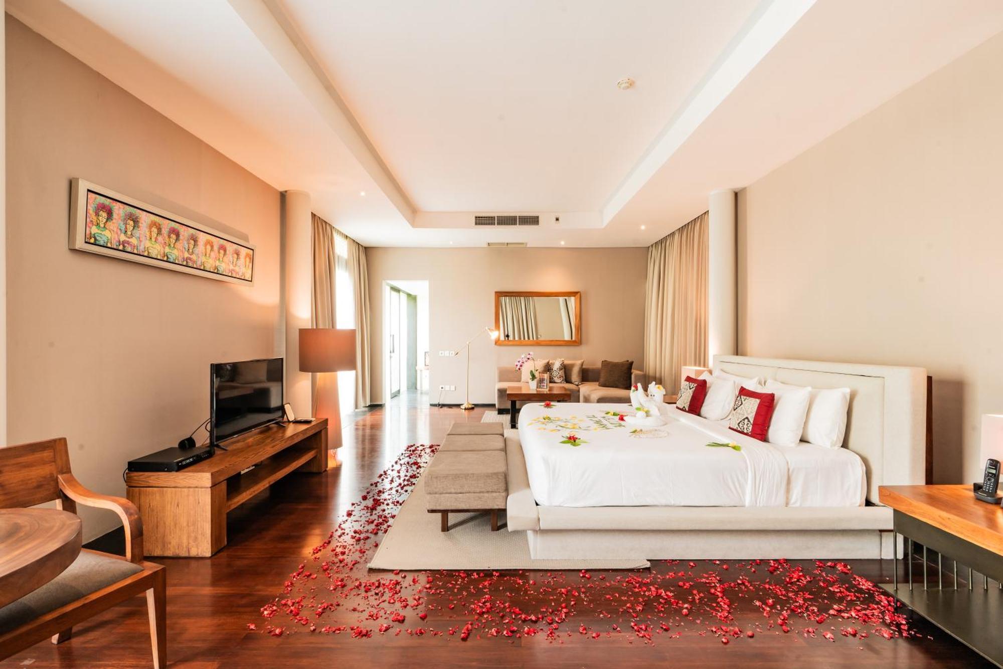 Javana Royal Villas Seminyak  Exterior photo